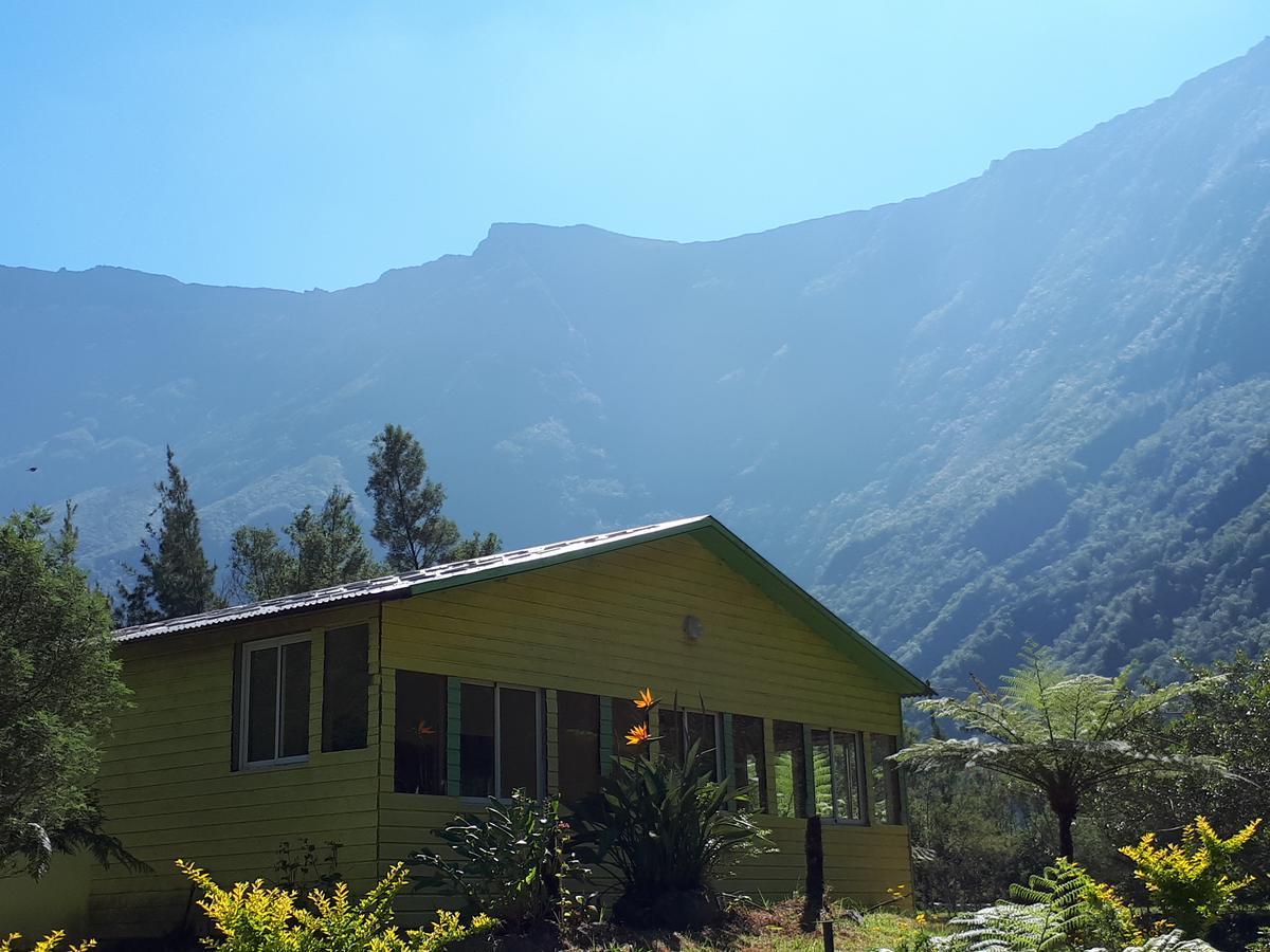 Olatika - Gite Des Cascades Cilaos Exterior foto