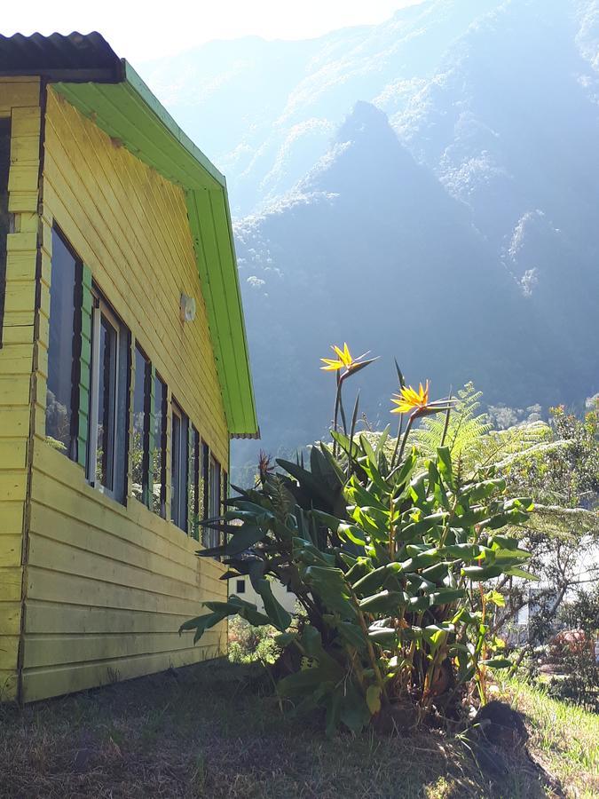 Olatika - Gite Des Cascades Cilaos Exterior foto